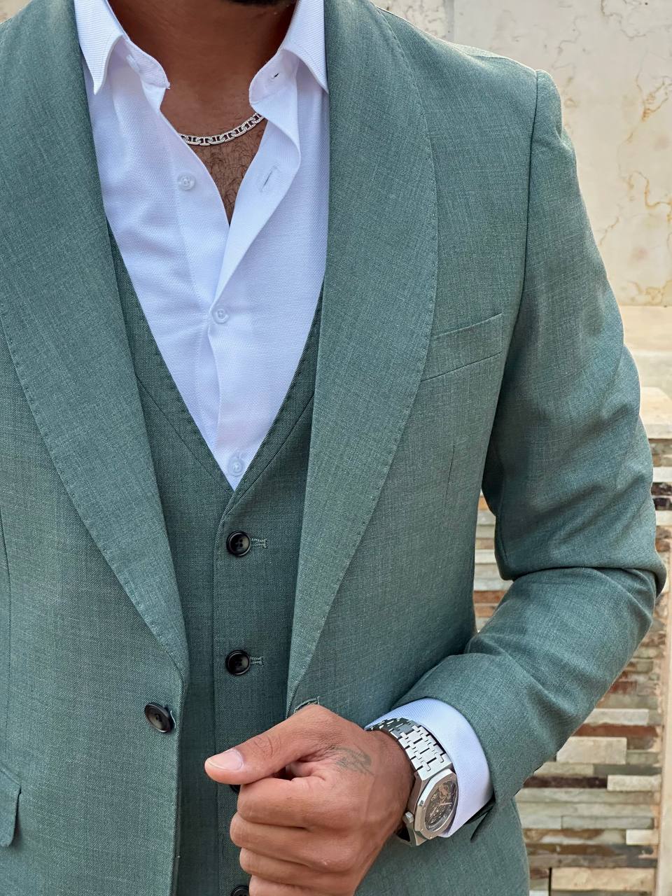 Urban Sophisticate - Olive
