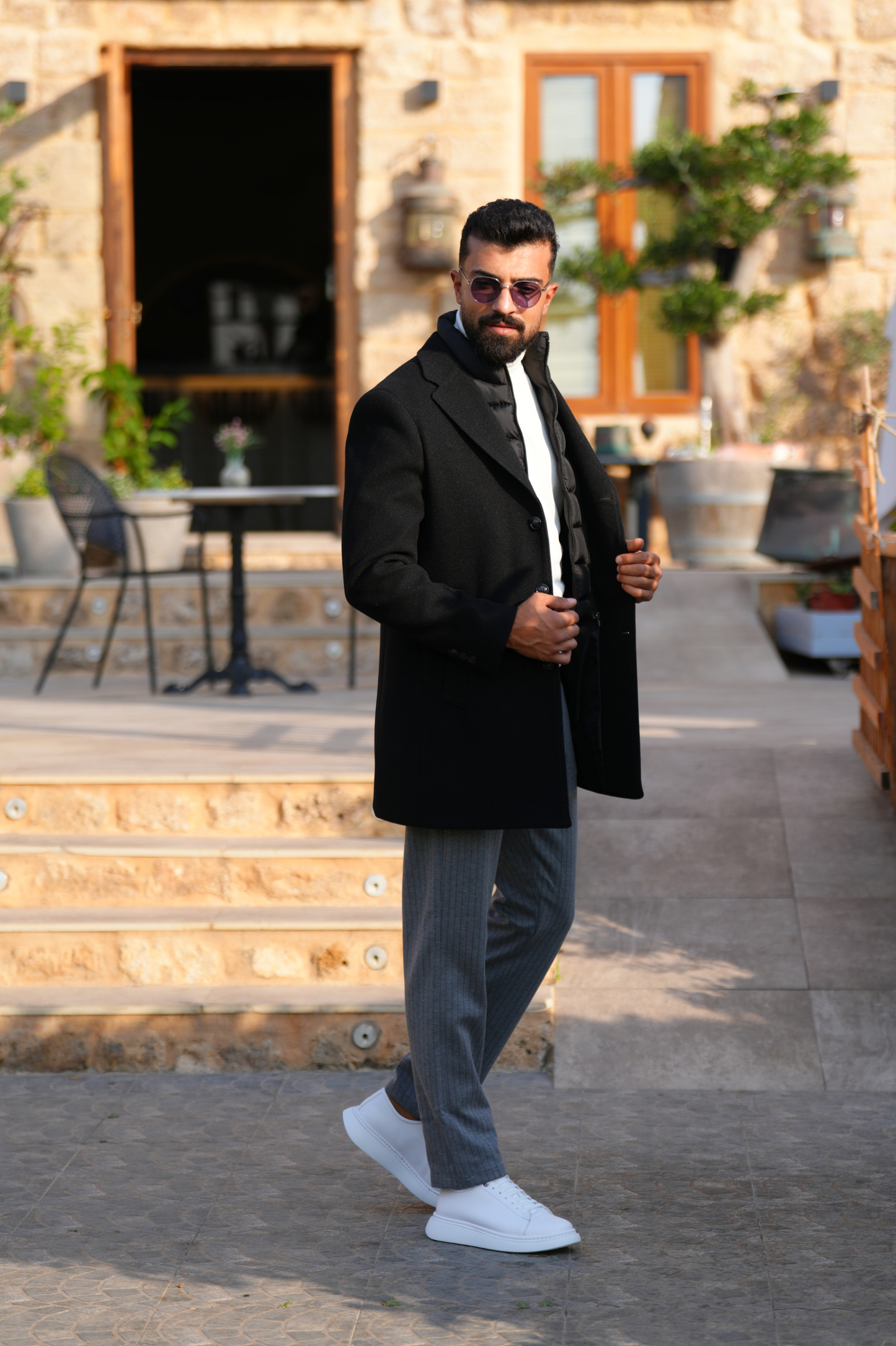 Regal Crest Coat - Black