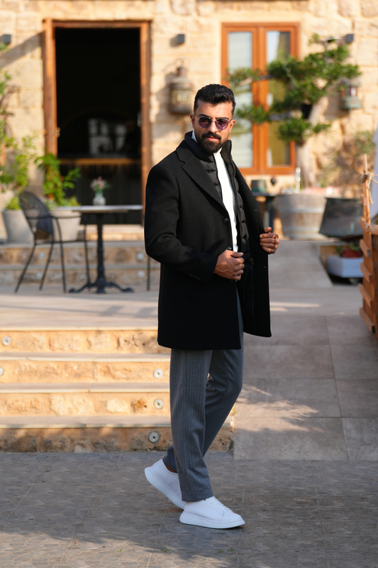 Regal Crest Coat - Black