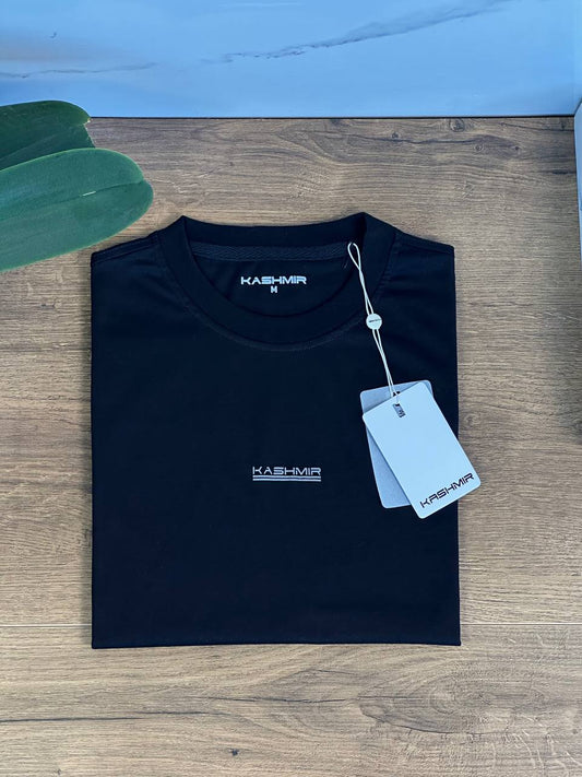 Classic Ease Round Neck - Black